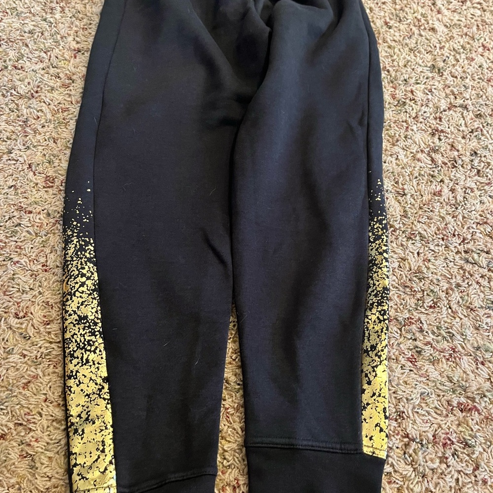 Nike black and gold joggers size small - Picture 3 of 4